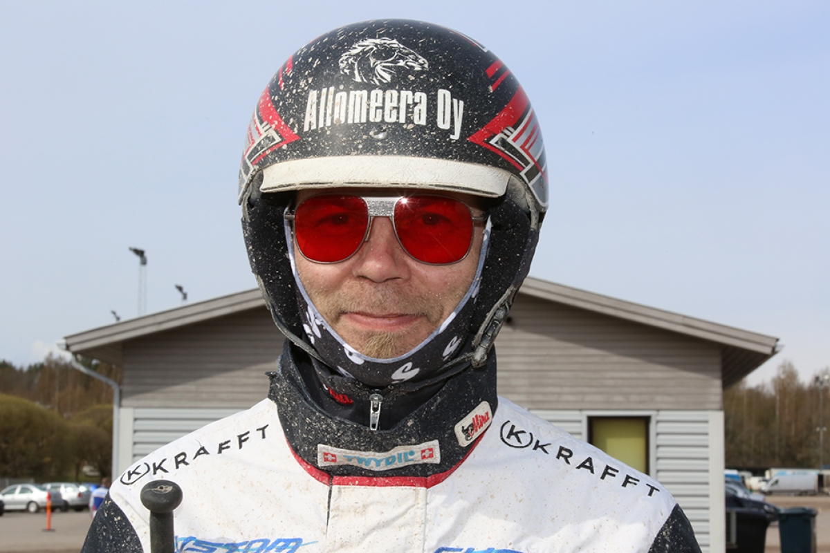 Ulf Ohlsson sairaalassa – Forss ajaa Ruotsin mestaruudessa
