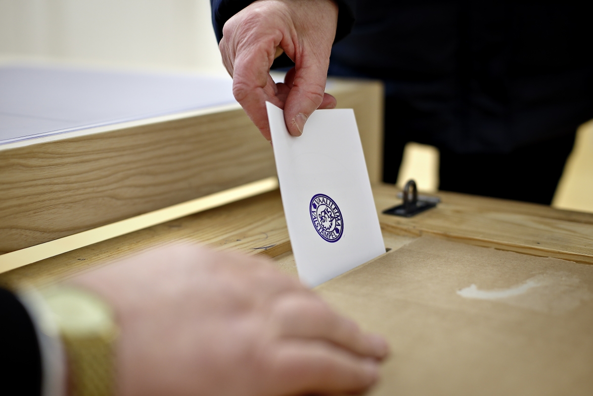 Aluevaalien ennakkoäänestys päättyi – E-P:lla äänestysprosentti 29,9, Pohjanmaalla 23,7  