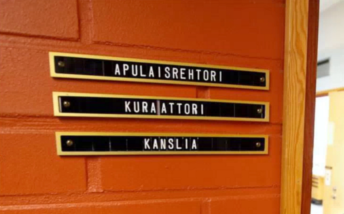 Heikki Vierulan varhaiseen opettajanuraan kuului myös lyhyehkö jakso koulukuraattorina. Arkistokuva.
