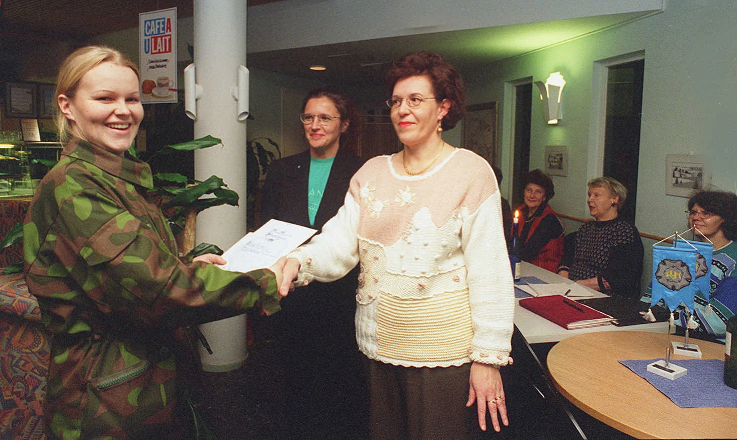 Mirvan vuosi armeijassa sisälsi monenlaista uutta kokemusta. Marraskuussa 1995 hänet palkittiin varusmiesstipendillä. Arkistokuva.