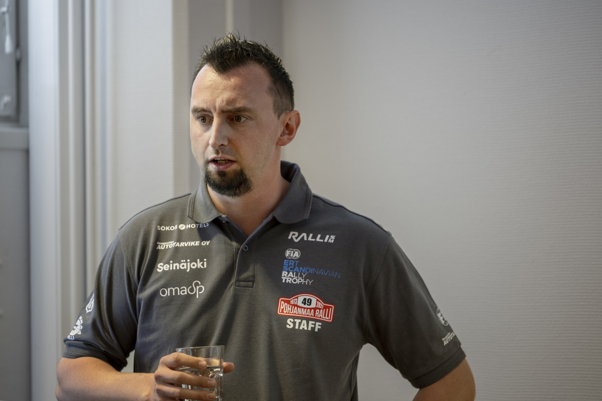 Antti Lahtisen mukaan Jari-Matti Latvala tulee innostuneena Pohjanmaa-ralliin.