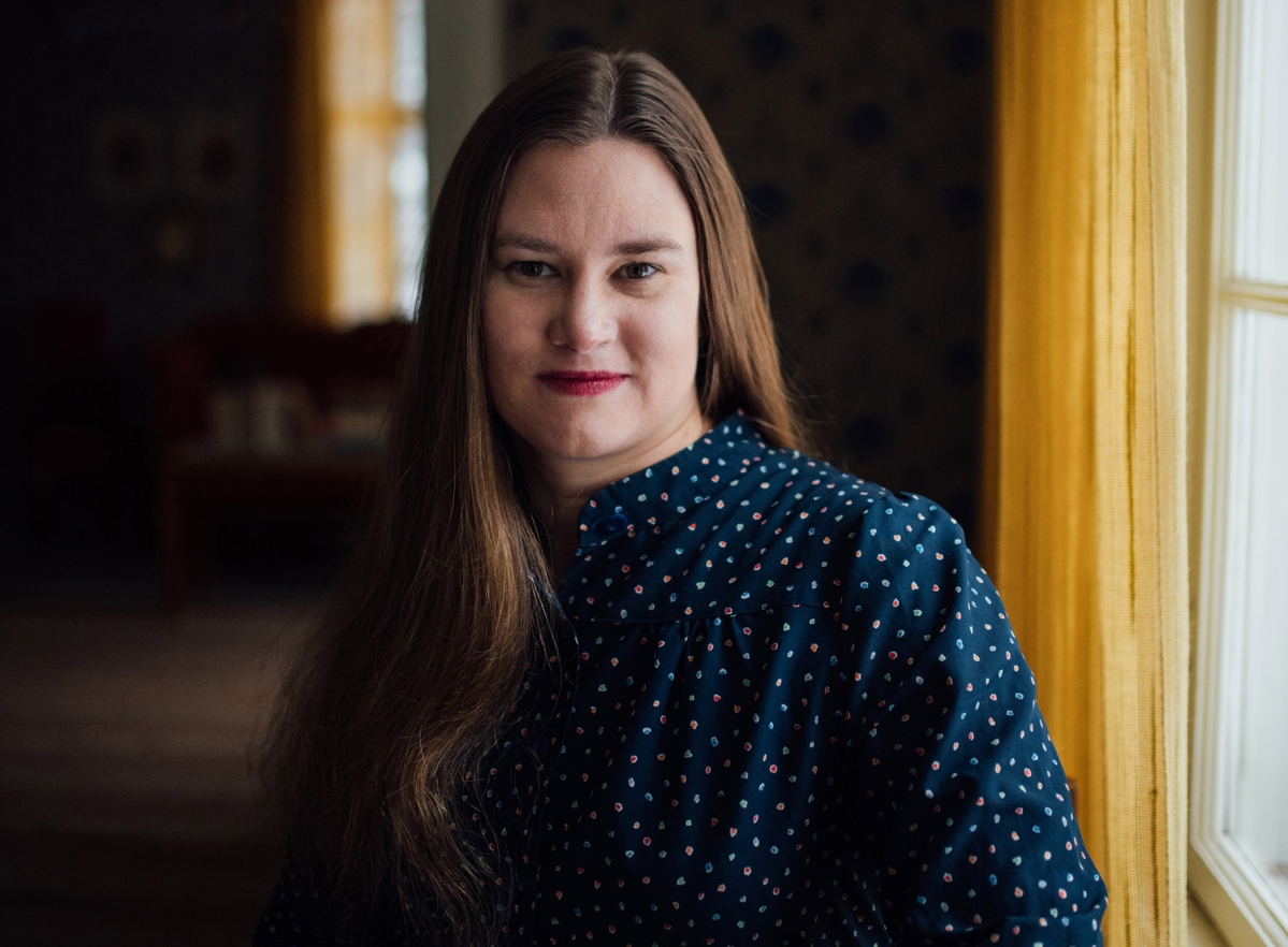 Arvio: Paula Nivukosken uudessa koskettavassa romaanissa sota runnoo nuoren pohjalaisnaisen unelmat
