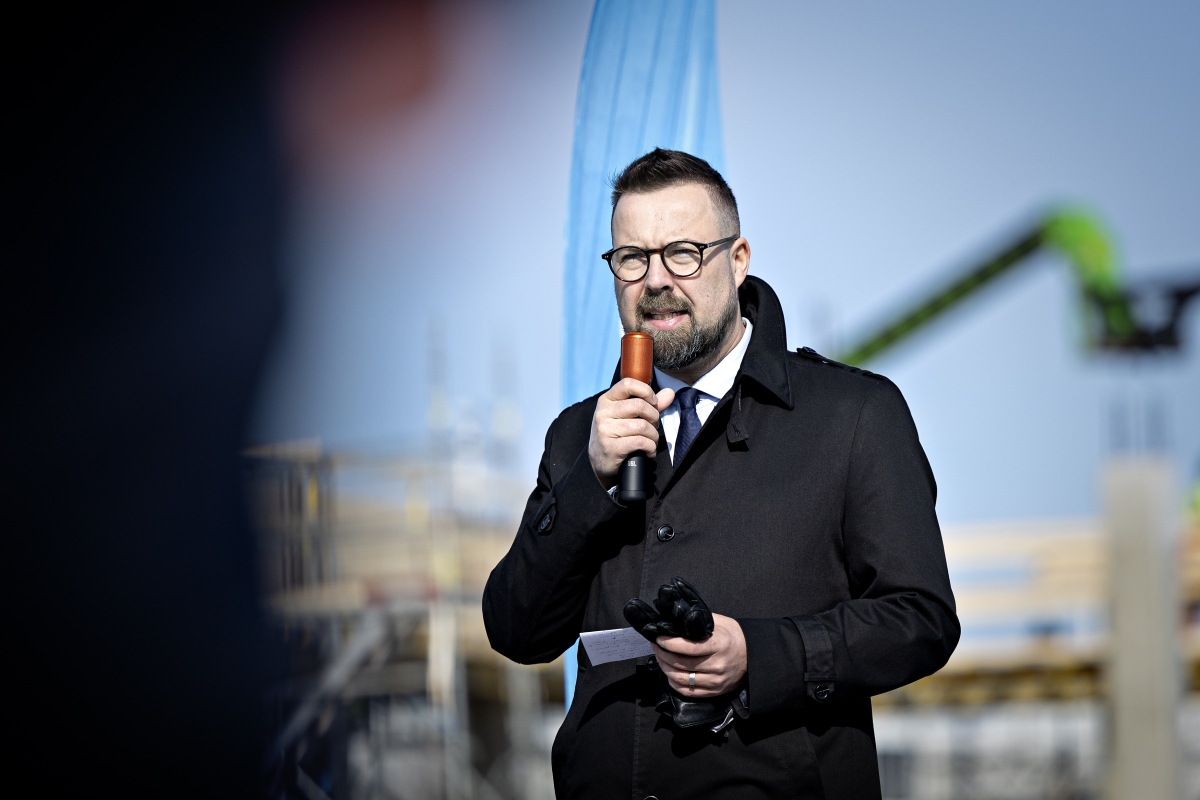 Kaupunginjohtaja Jaakko Kiiskilä korosti puheessaan Veturikorttelin merkitystä Seinäjoelle ja koko Etelä-Pohjanmaan maakunnalle. 