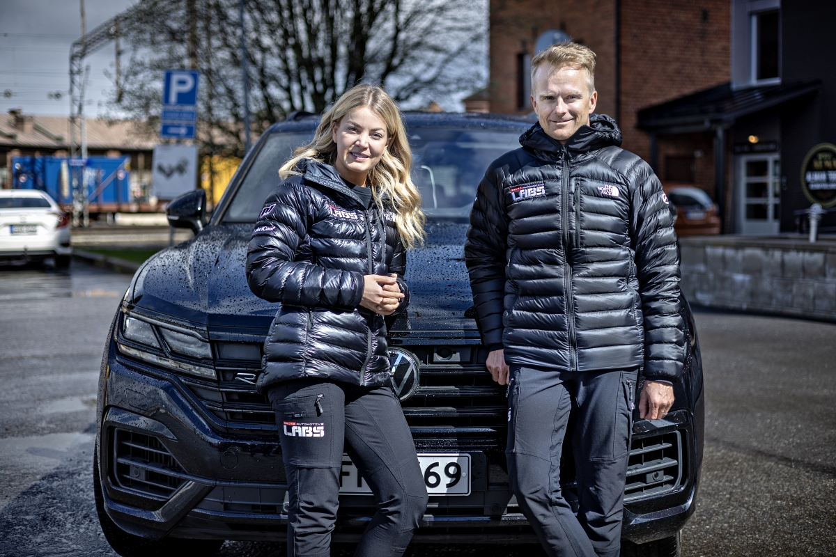 Janni Hussi ja Heikki Kovalainen hakevat Pohjanmaa-rallista ehjää suoritusta.