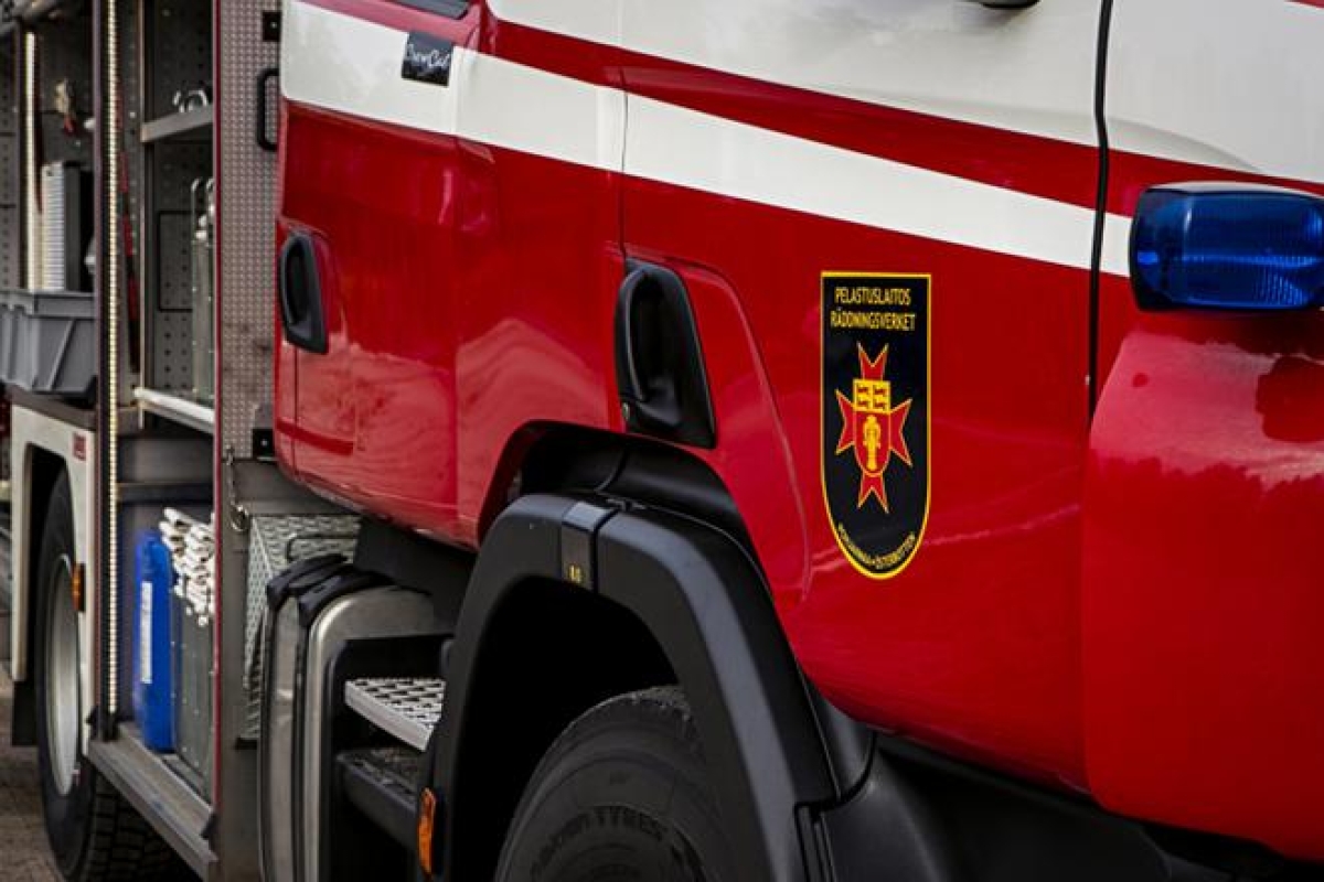 Viljankuivaaja paloi yöllä Vaasassa – Sammutustöissä mukana yksiköitä neljältä paloasemalta