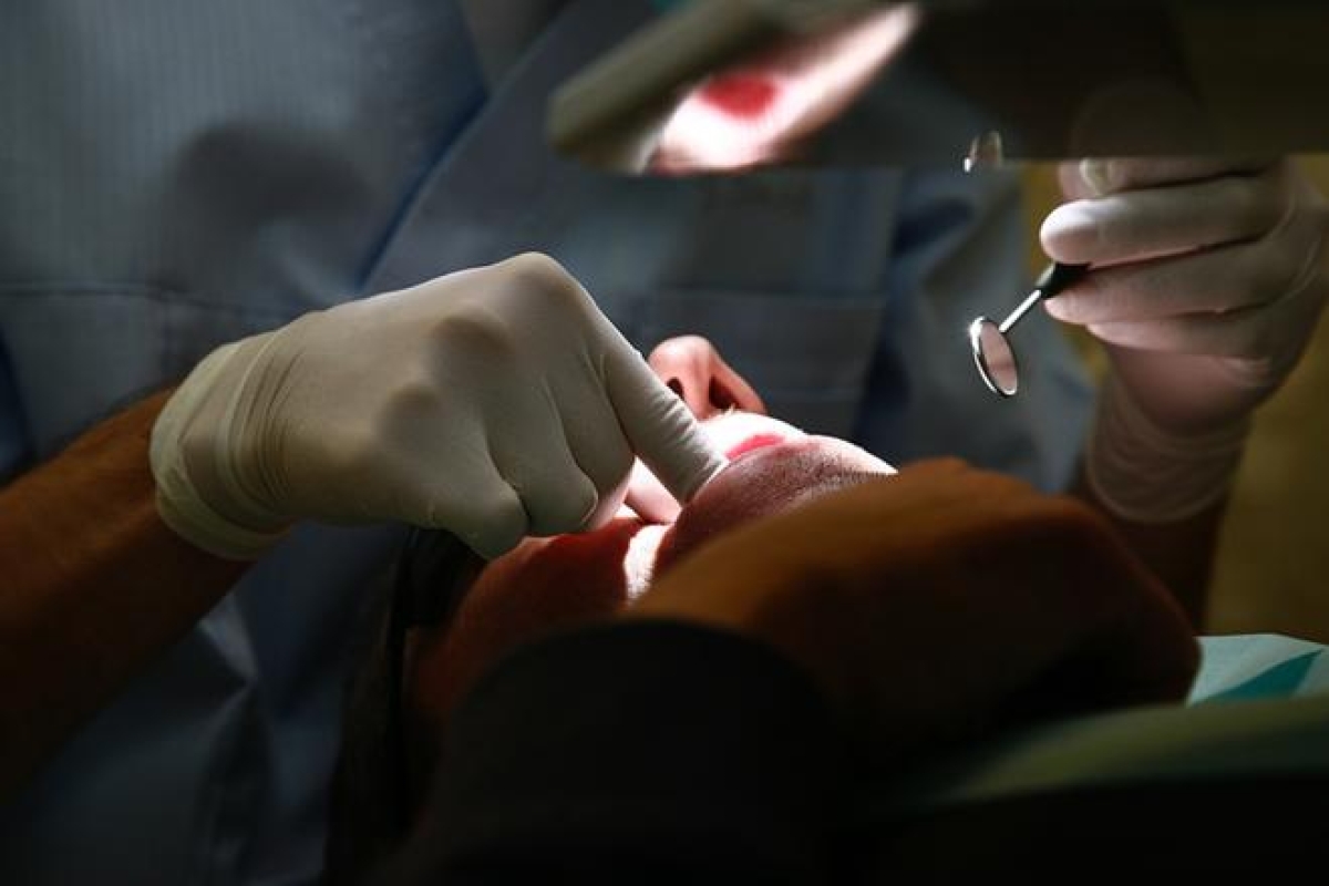 "Tarvittaisiin lisää tekijöitä" – Yli vuoden jonot kiireettömään hammashoitoon ovat arkipäivää Pohjanmaalla 