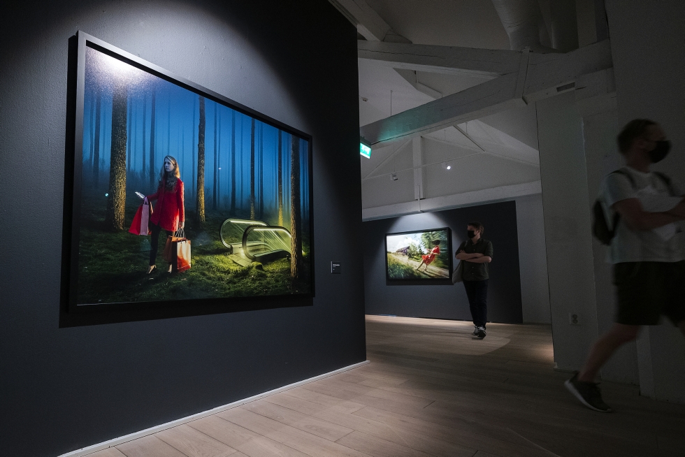 Ruotsalaisen valokuvataiteilija Erik Johanssonin mielikuvituksellinen näyttely Places Beyond oli valtava menestys Kuntsin modernin taiteen museossa Vaasassa. Arkistokuva 