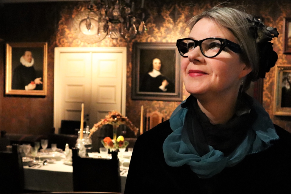 Tiina Hautalan uusi lastenkirja perustuu kummitustarinoihin Pohjanmaan museosta. Museo on tunnistettavissa kirjan kuvituksesta, joka on on Marjo Nygårdin käsialaa.