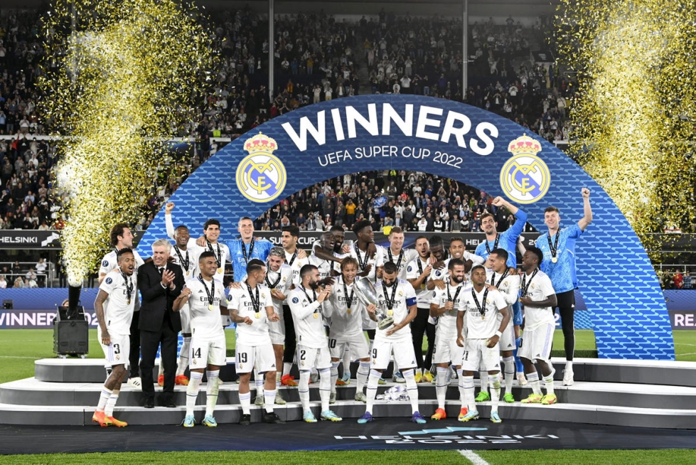 Real Madrid vei Helsingissä pelatun jalkapallon Supercupin voiton odotetusti nimiinsä. LEHTIKUVA / Emmi Korhonen