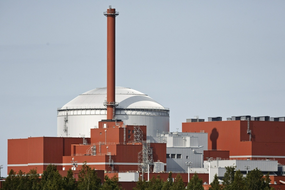Säteilyturvakeskus valvoo Olkiluodon kolmosreaktorin tehon nostoa paikan päällä. LEHTIKUVA / Roni Rekomaa