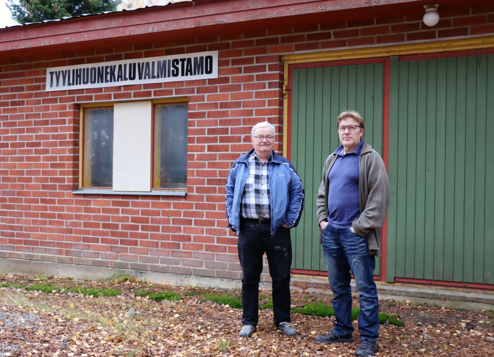 Jaakko Purtanen on vieraillut projektinsa aikana muun muassa Kari Pukkilan entisellä tyylihuonekaluverstaalla Tainuskylässä.