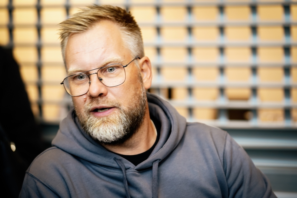 Vaasalaisvalmentaja Mikko Manner sai karsintojen alla potkut Brynäsistä. Arkistokuva.