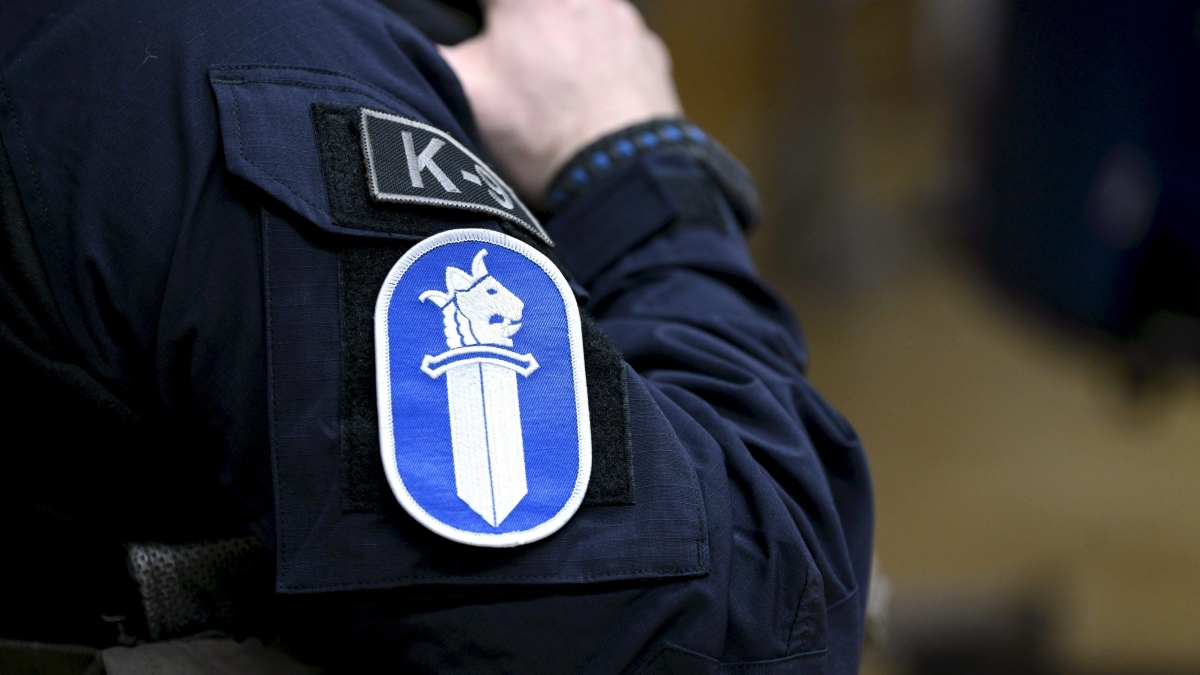Poliisilla joulun aikaan runsaasti kotihälytystehtäviä – joukossa tapon  yritys | Ilkka-Pohjalainen