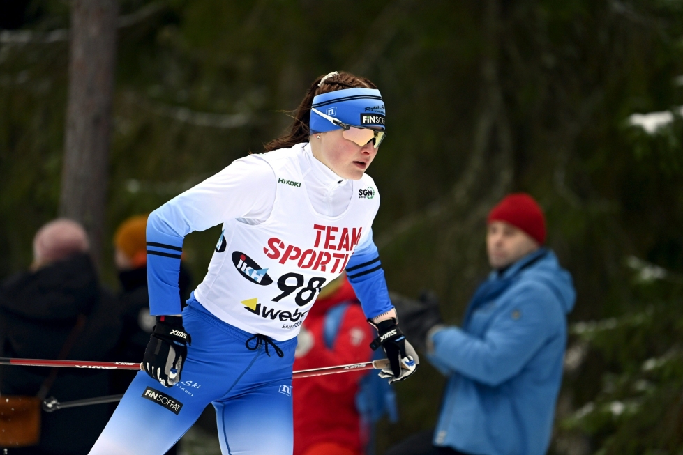 Suomella on nuorten MM-hiihdoista yhteensä jo neljä mitalia. Kuvassa Eevi-Inkeri Tossavainen SM-hiihdoissa Tampereella 21. tammikuuta. LEHTIKUVA / Antti Aimo-Koivisto