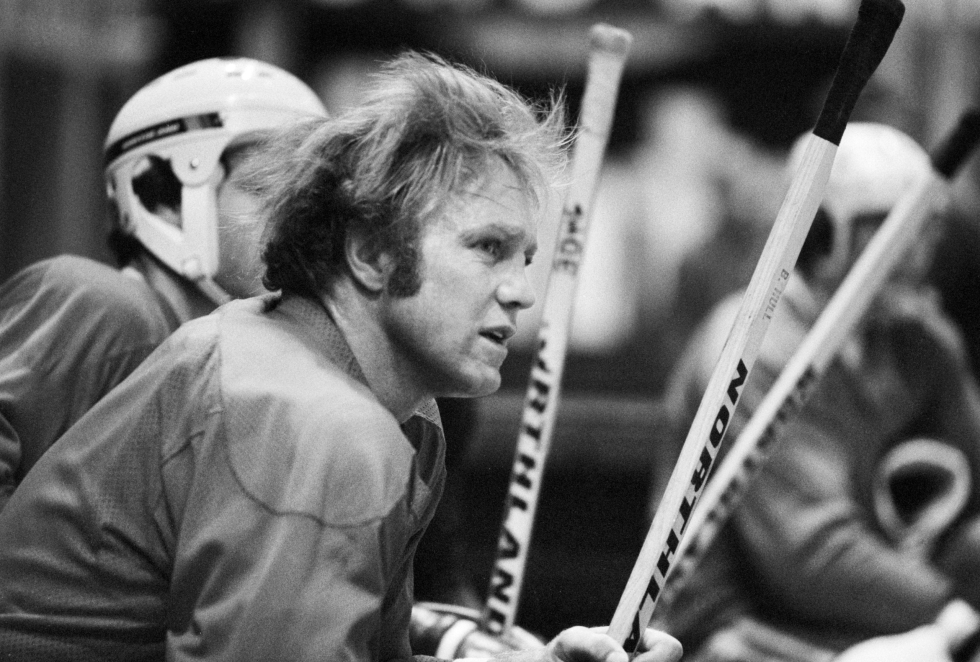 Bobby Hull pelasi NHL-urallaan 1 063 runkosarjaottelua tehopistein 610+560=1 170. Kuva otettu vuoden 1974 syyskuussa Helsingin jäähallissa.  LEHTIKUVA / Ari Ojala