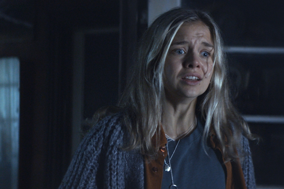 Saana Koivisto esittää Koputus-elokuvassa nuorinta tytärtä Matildaa, joka asui vielä kotona perheen kohdattua tragedian.