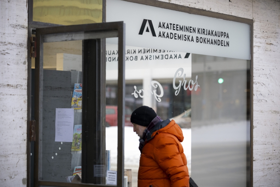 Akateeminen kirjakauppa avasi Vaasassa juuri koronan alla, maaliskuussa 2020. 
