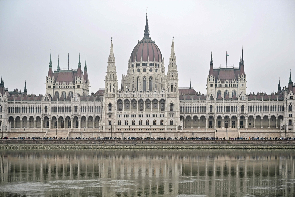 Unkarin parlamentti aloittaa keskiviikkona keskustelun Suomen ja Ruotsin Nato-jäsenyydestä. LEHTIKUVA / AFP