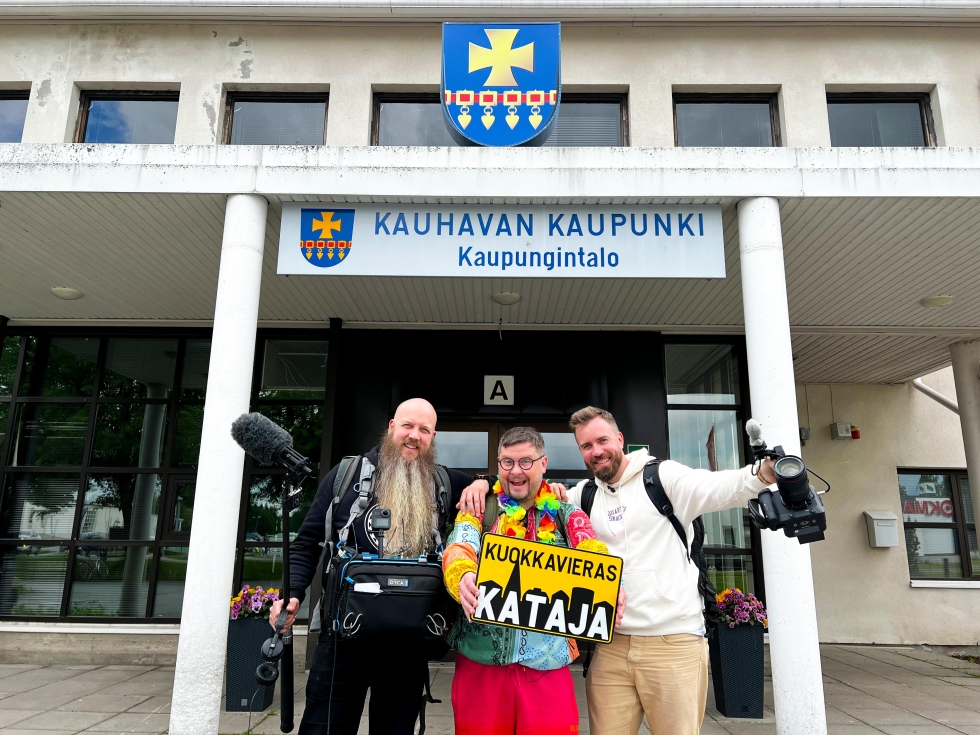 Ohjelmaa kuvattiin kesäkuussa Kauhavalla. Janne Katajan kanssa työtiimiin kuuluivat äänittäjä Sami Auru ja kuvaaja Hannu Pyyhtiä. 