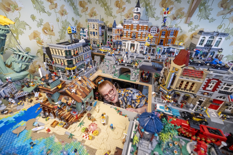 Kaikki pois legopiiloistaan. Vaasalainen Satu Aaltonen osallistuu Lego Masters Suomi -kilpailuun, mikä tekee aikuisten legoharrastamista näkyväksi. Kätevän kodin työskentelypöydän keksi ja teki aviopuoliso.