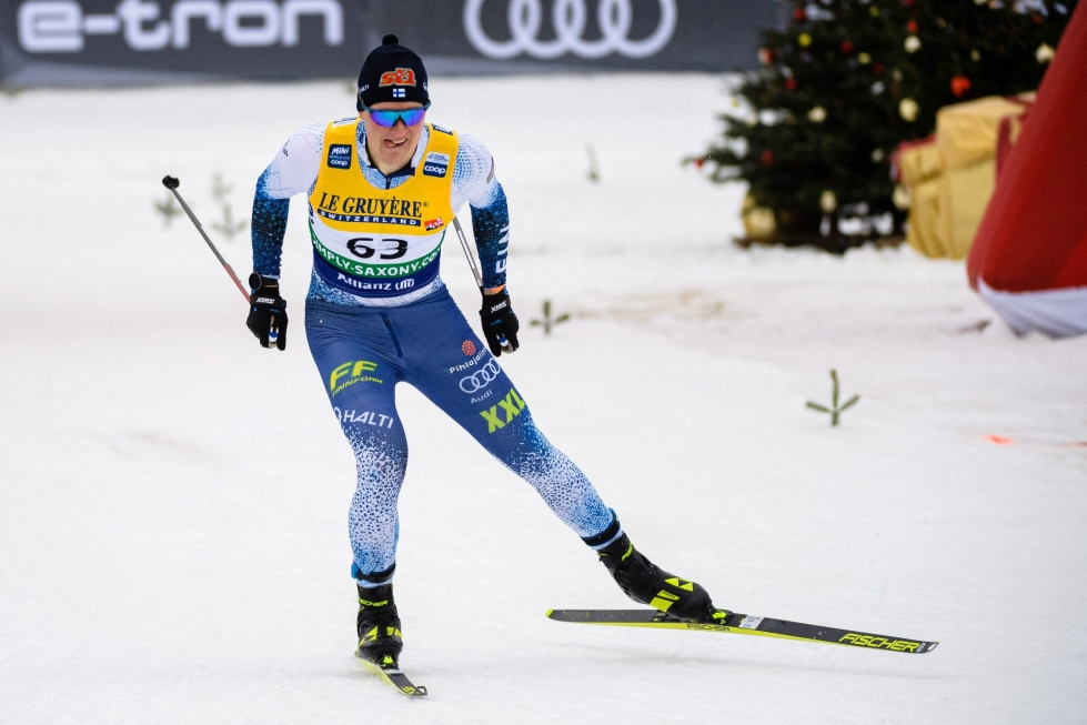 Verneri Poikosen välieräpaikka jäi Falunissa maastohiihdon maailmancupin sprintin parhaaksi suomalaissaavutukseksi. Arkistokuva. LEHTIKUVA / AFP