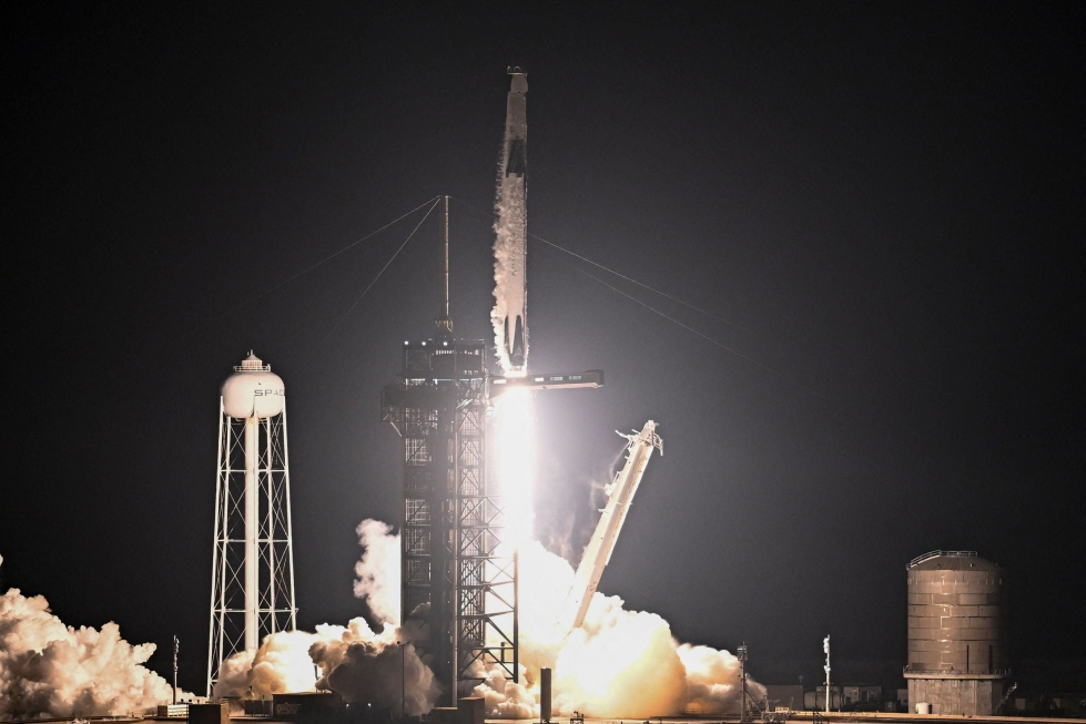 SpaceX-yhtiön avaruusalus pääsi torstaina matkaan Kennedyn avaruuskeskuksesta. LEHTIKUVA/AFP