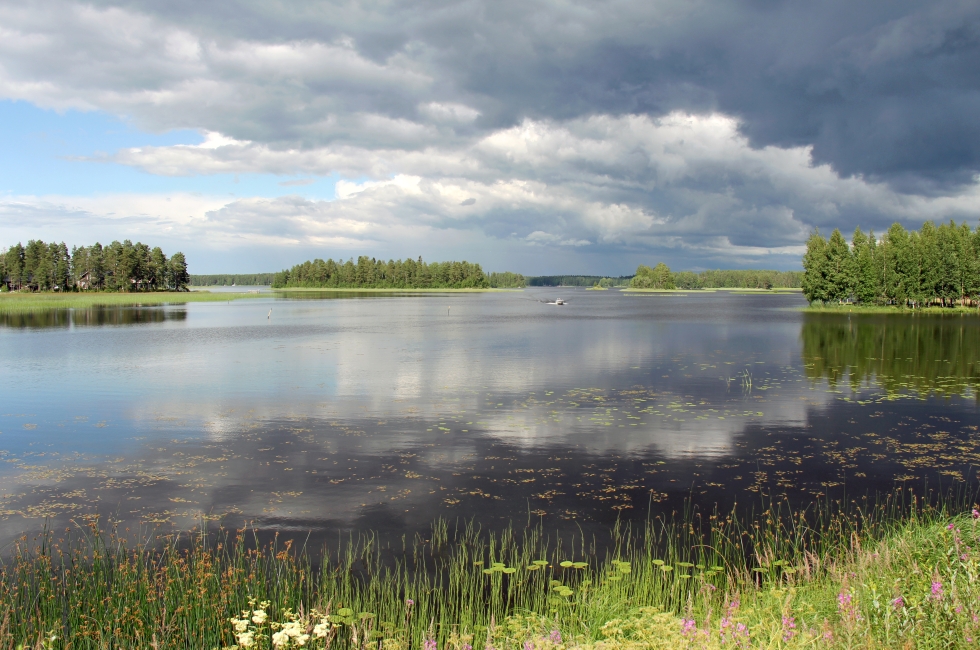 Evijärvi-saaga jatkuu. Nyt on tiedossa, ettei vedenpintaa nosteta ainakaan tänä kesänä.
Arkistokuva.