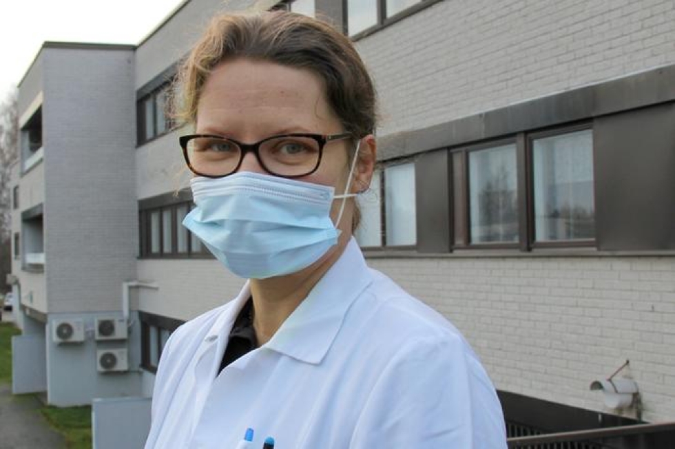 Johtava ylilääkäri Heidi Ojala: Koronatilanne ylittää nyt Kaksineuvoisen  tartunnanjäljityksen kapasiteetin | Komiat