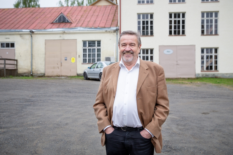 Rääkkylän huonosta taloustilanteesta kertoo myös se, että kunnanhallitus hylkäsi kunnanjohtaja Yrjö Erosen esityksen Rääkkylä-Seuran hankkeen tukemisesta.