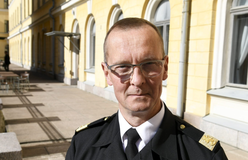 Merivoimien komentaja, kontra-amiraali Jori Harju. LEHTIKUVA / MARTTI KAINULAINEN