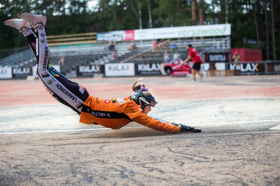 Kirittärien Eeva Mäki-Maukola toi JoMaa vastaan neljä juoksua.