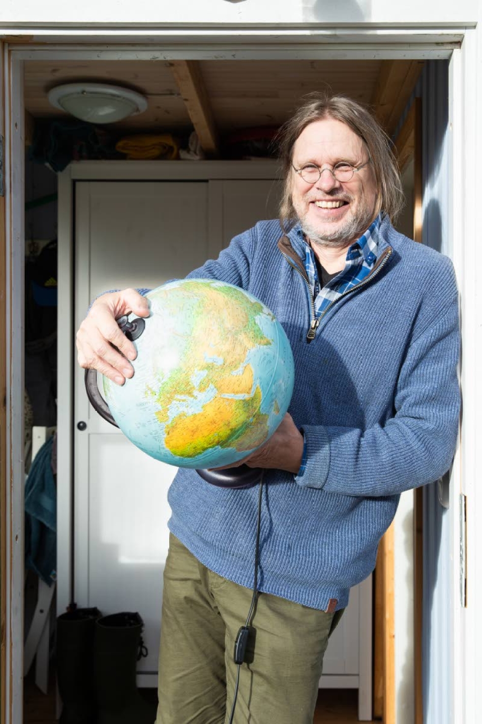 Ari Lehtisen karttapallo on pyöreä, vaikka maapallo onkin ellipsoidi.