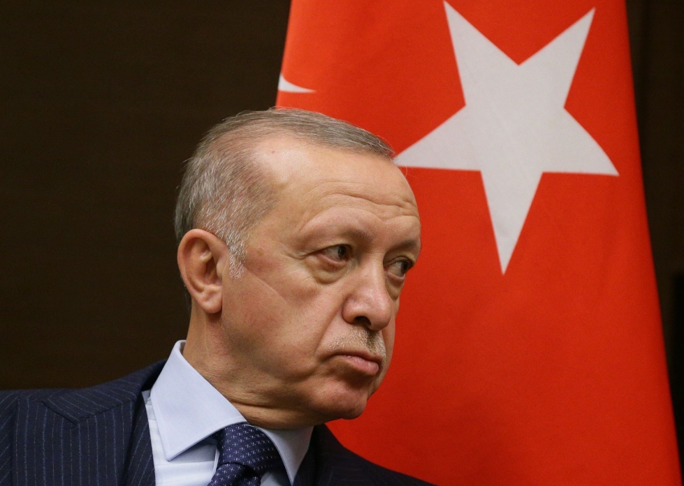 Turkin presidentti Recep Tayyip Erdogan uhkasi karkottaa kymmenen länsimaan suurlähettiläät. LEHTIKUVA / AFP