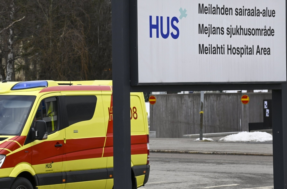 Heikentyneen koronatilanteen vuoksi terveydenhuollon kantokyky on uhattuna Helsingin ja Uudenmaan sairaanhoitopiirin sairaaloissa. LEHTIKUVA / MARKKU ULANDER