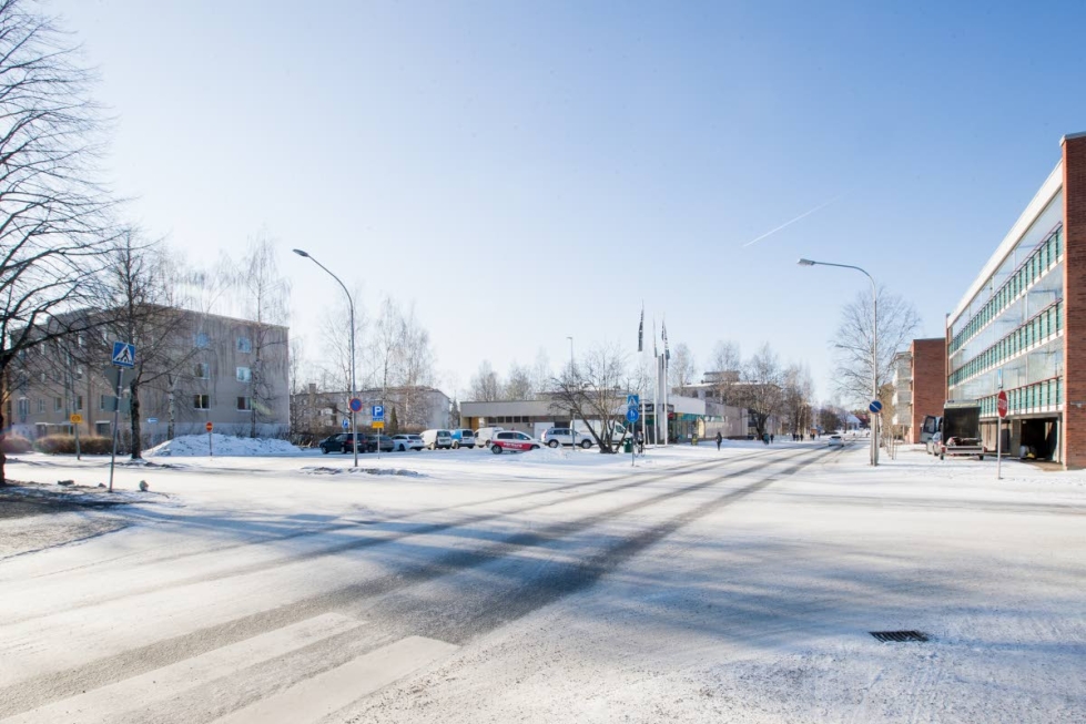 Pohjois-Karjalan Osuuskauppa kaavailee Suvantokadun ja Kalevankadun risteykseen kahdeksankerroksista asuin- ja liikekiinteistöä. 