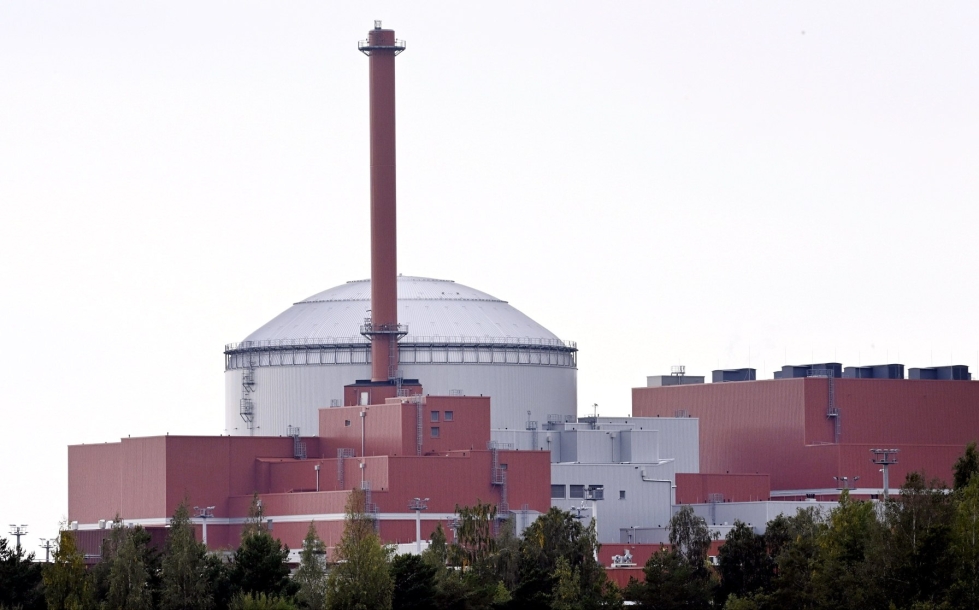 Olkiluodon OL3-ydinvoimala Eurajoella syyskuussa 2021. OL3:n piti piti alun perin valmistua vuonna 2009. LEHTIKUVA / HEIKKI SAUKKOMAA 