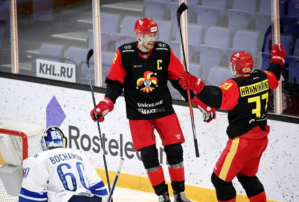Jokerit kertoi kotisivuillaan, että KHL on päättänyt keskeyttää kaikki pelinsä 15. tammikuuta lähtien olympiataukoon saakka. LEHTIKUVA / Antti Aimo-Koivisto