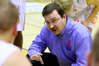 Lappeenrannan Namikan kultaisien vuosien koripallovalmentaja Mika Turunen on kuollut 56-vuotiaana