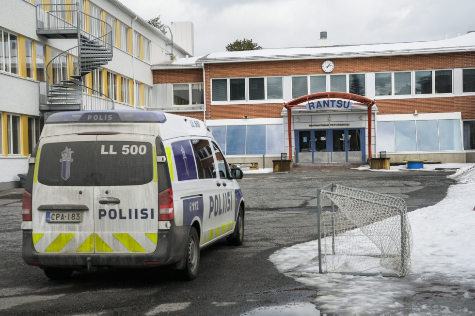 Epäilty väkivallanteko tapahtui Rantavitikan koulun ruokalassa ruokatauon aikana. LEHTIKUVA / JOUNI PORSANGER