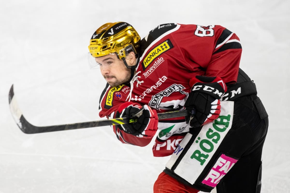 Nicolas Werbik on pelannut lainasopimuksella Joensuun Kiekko-Pojissa. Seuraavaksi hän siirtyy Iisalmen Peli-Karhujen tiimiin.