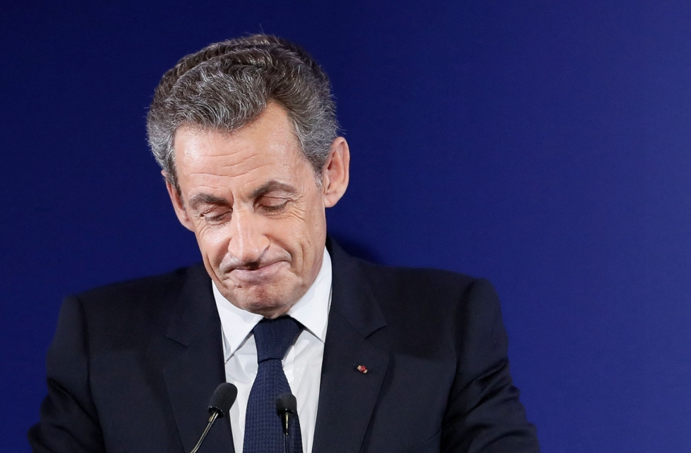 Sarkozy kirjoittaa Facebookissa, että Macronilla on tarpeellista kokemusta vakavan kansainvälisen kriisin hoitamiseen. LEHTIKUVA/AFP
