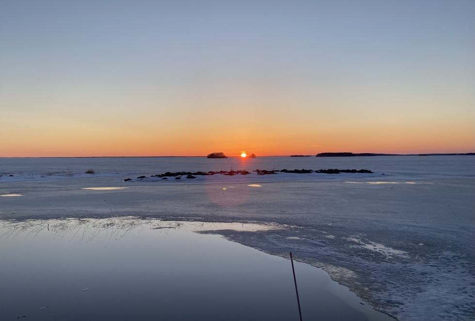 Jäät alkoivat sulaa Reijolanrannasta 21. huhtikuuta 2022.