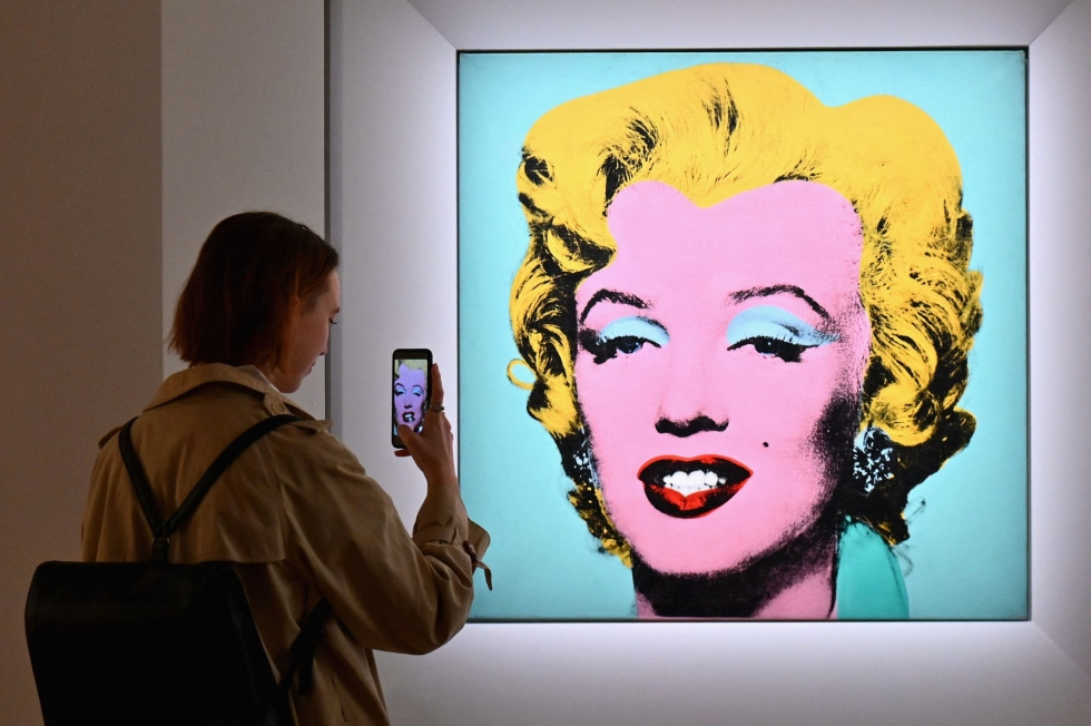 Andy Warholin Shot Sage Blue Marilyn -teos on vuodelta 1964. LEHTIKUVA / AFP