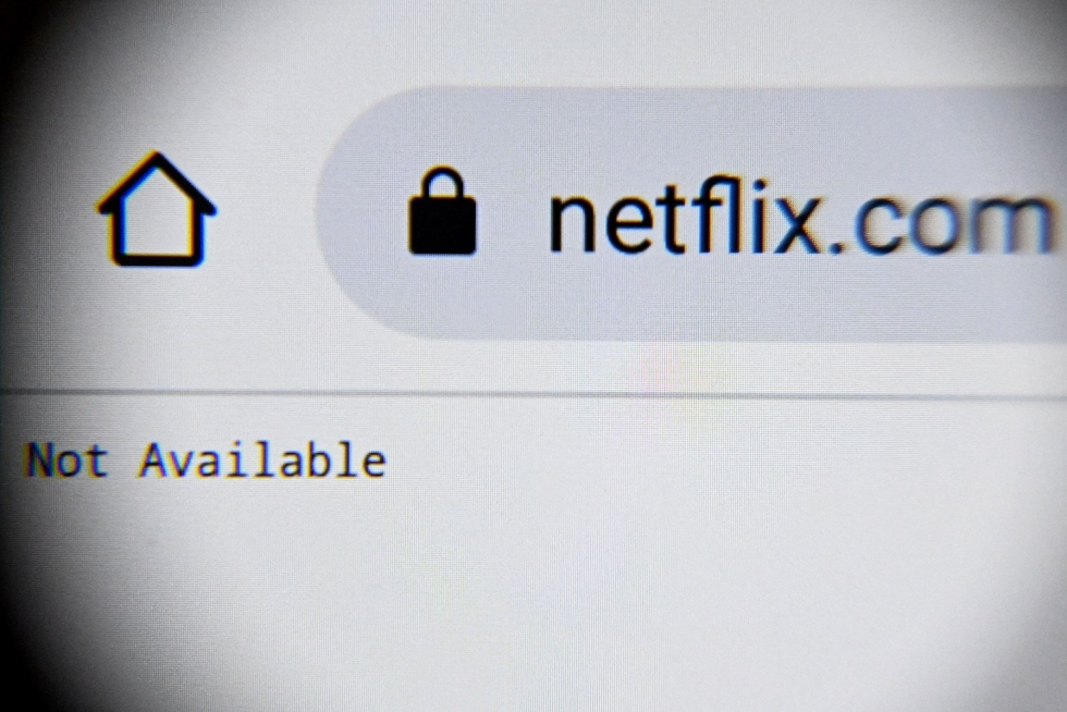 Netflix ilmoitti jo maaliskuussa vetäytyvänsä Venäjän markkinoilta, ja perjantaista alkaen sivusto ja sovellus eivät ole enää olleet käytettävissä Venäjällä. LEHTIKUVA/AFP