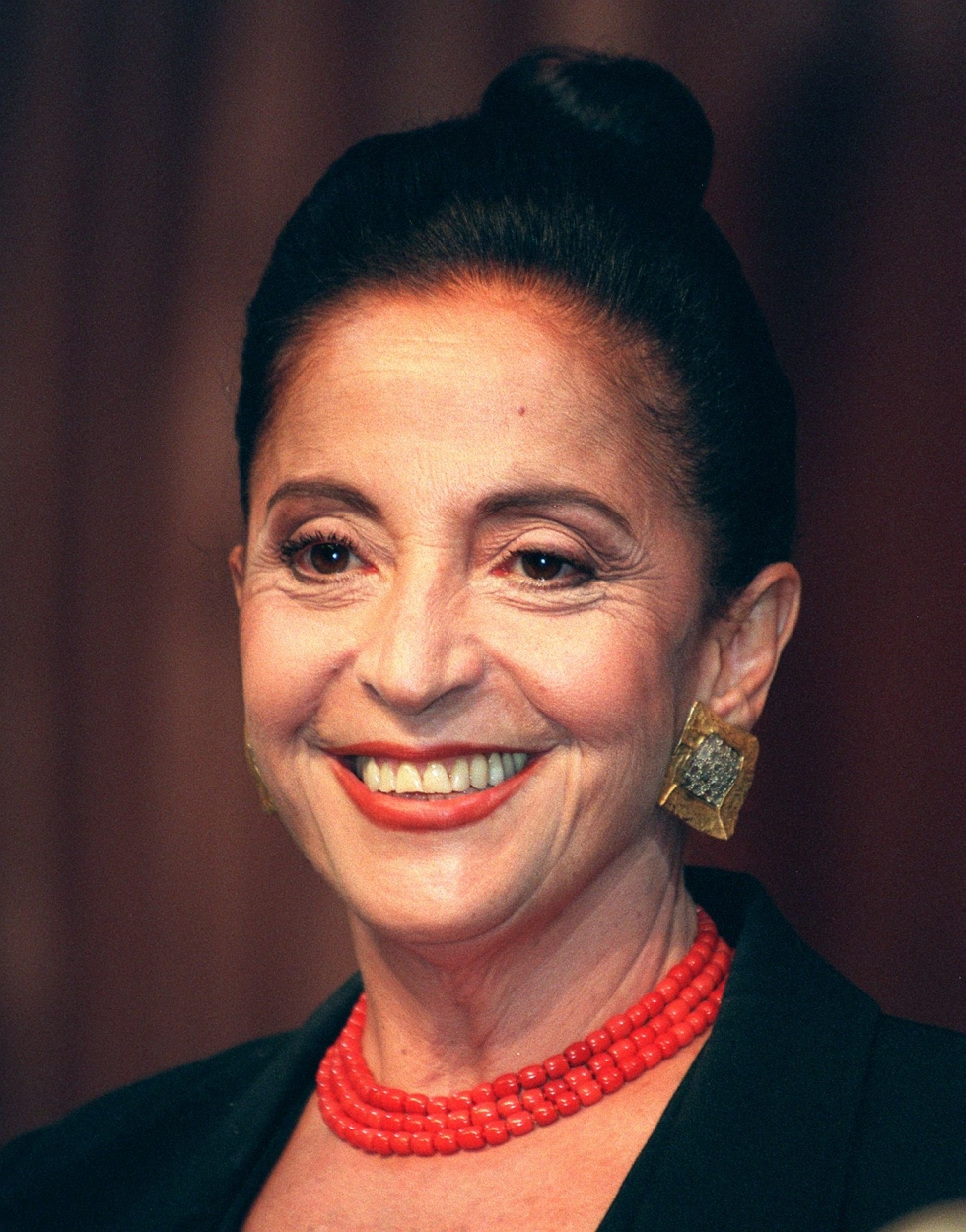 Teresa Berganza niitti mainetta muun muassa esiintymisillään Bizet'n kuuluisan Carmen-oopperan päärooleissa. LEHTIKUVA / AFP
