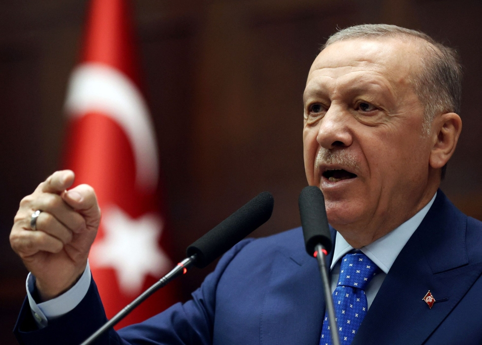 Turkki on asettunut poikkiteloin Suomen ja Ruotsin Nato-jäsenyyden tavoittelussa. Turkin presidentti Recep Tayyip Erdogan on syyttänyt maita muun muassa "terroristien majoittamisesta". LEHTIKUVA / AFP
