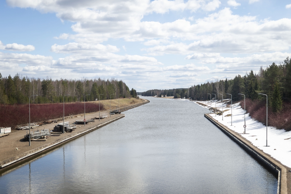 Etelä-Karjalan liitto haluaa kanavaliikenteen vastapainoksi vauhdittaa kaksoisraiteen rakentamista Joutsenon ja Luumäen välille.