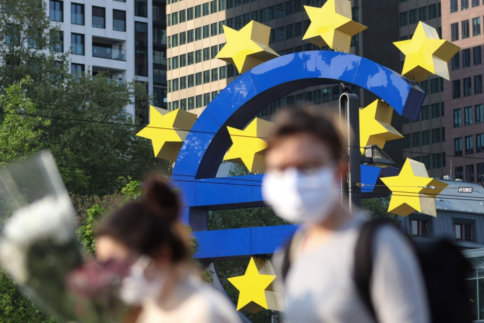Kuluttajahintojen noususta euroalueella raportoi Eurostat. LEHTIKUVA/AFP