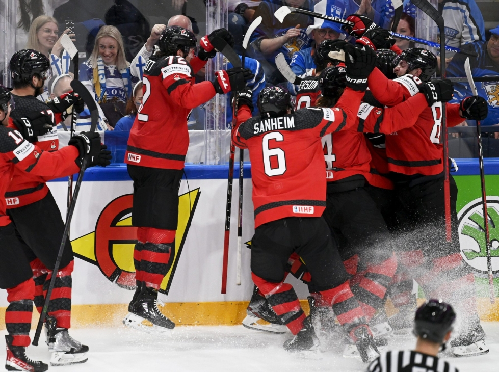 Kanada kukisti Tampereella pelatussa MM-puolivälierässä Ruotsin jatkoajalla 4–3. LEHTIKUVA / Vesa Moilanen
