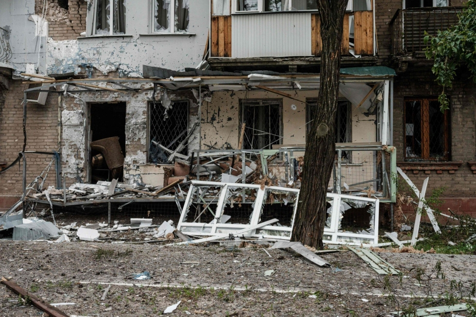 Venäjä käyttää poltetun maan taktiikkaa Itä-Ukrainassa, sanoo Luhanskin kuvernööri. Kuva Severodonetskista. LEHTIKUVA / AFP